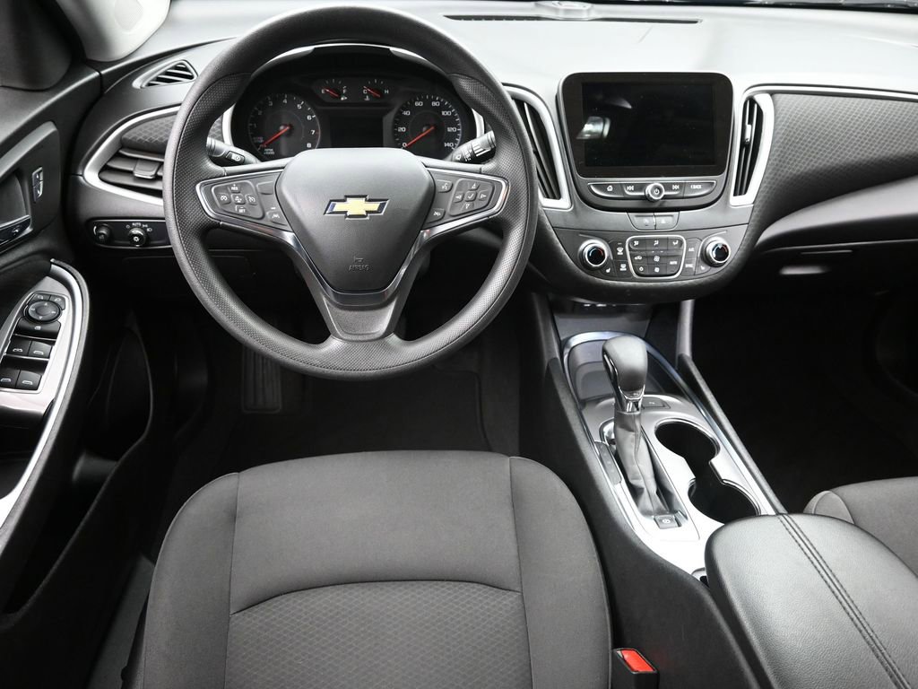 Used 2024 Chevrolet Malibu LT image 10