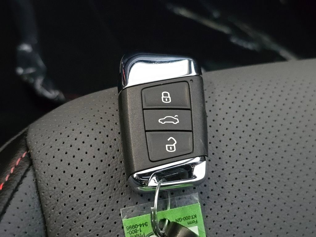 New 2026 Volkswagen Jetta GLI Autobahn FWD image 15