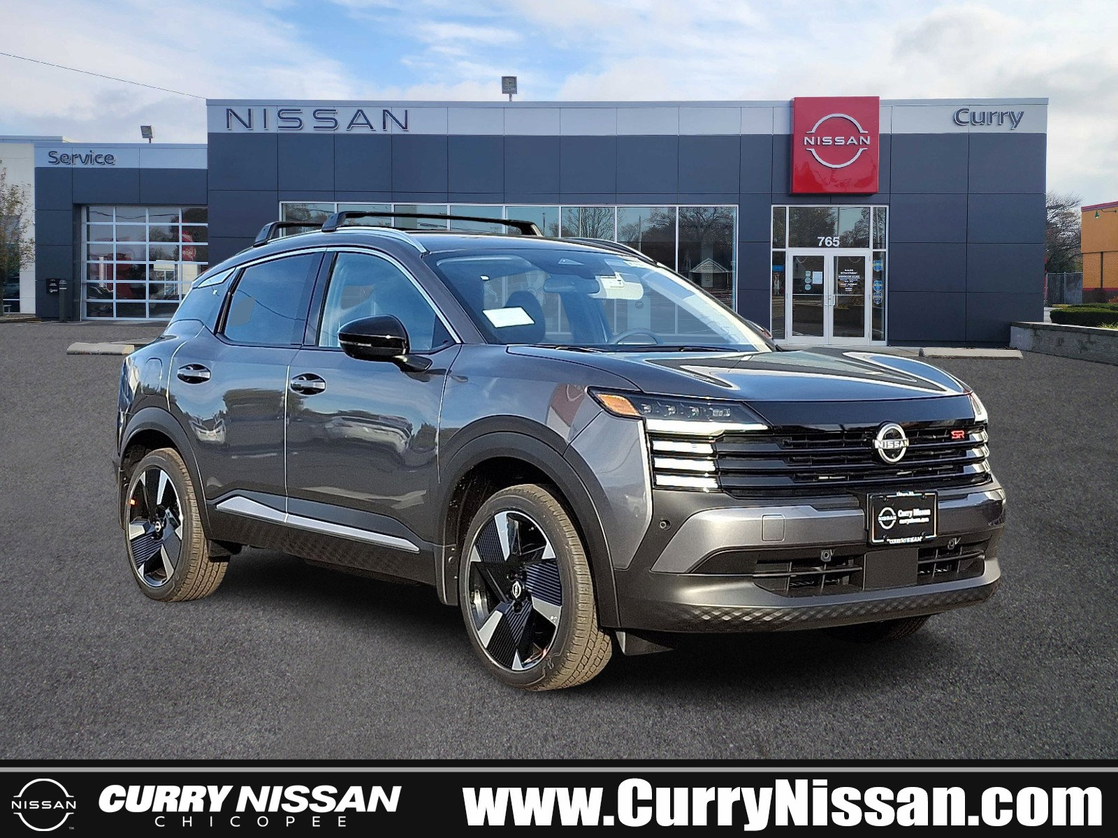 New 2026 Nissan Kicks SR w/ Cold Weather Package