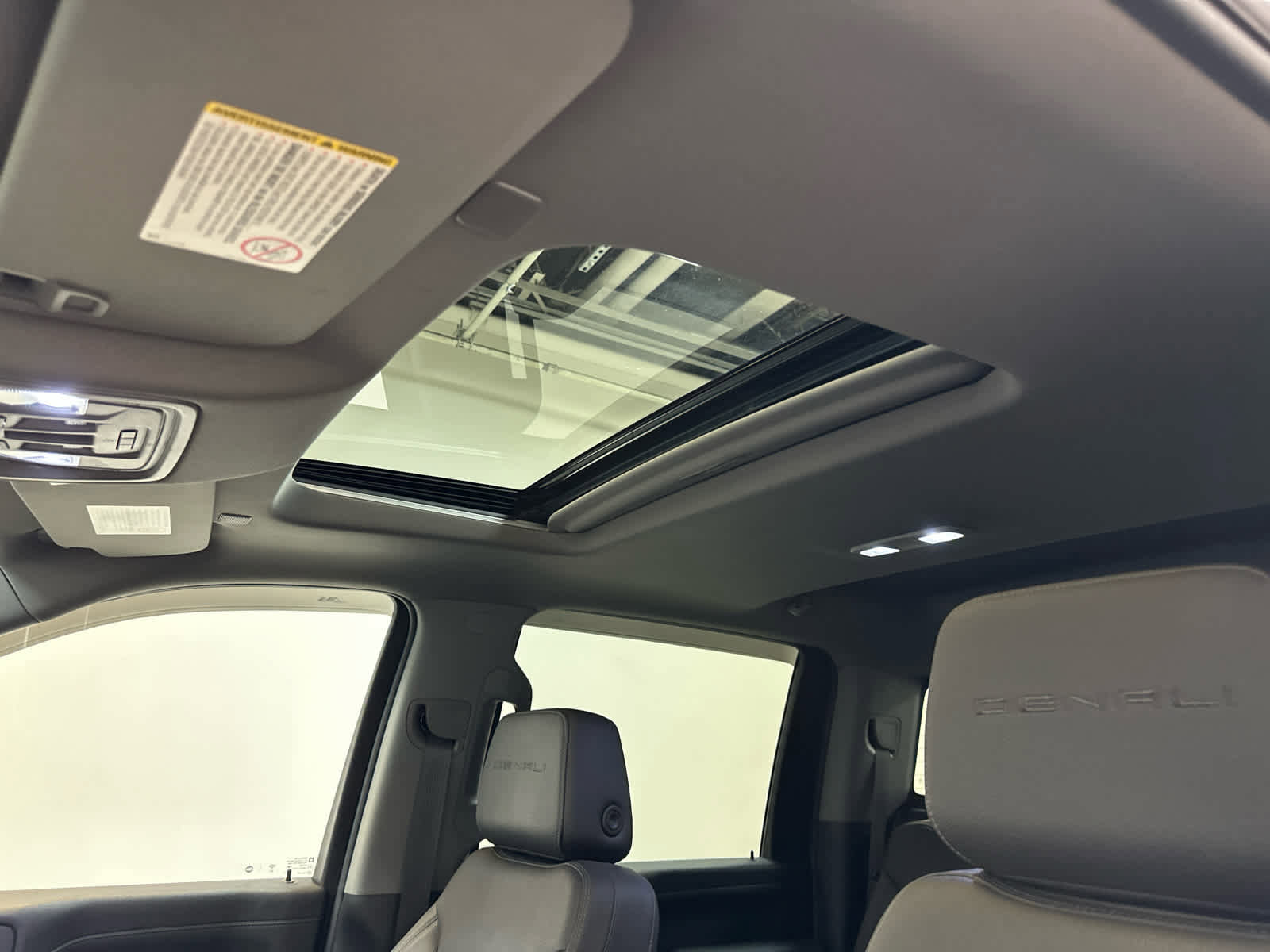Certified 2021 GMC Sierra 2500 Denali w/ Denali Ultimate Package image 5