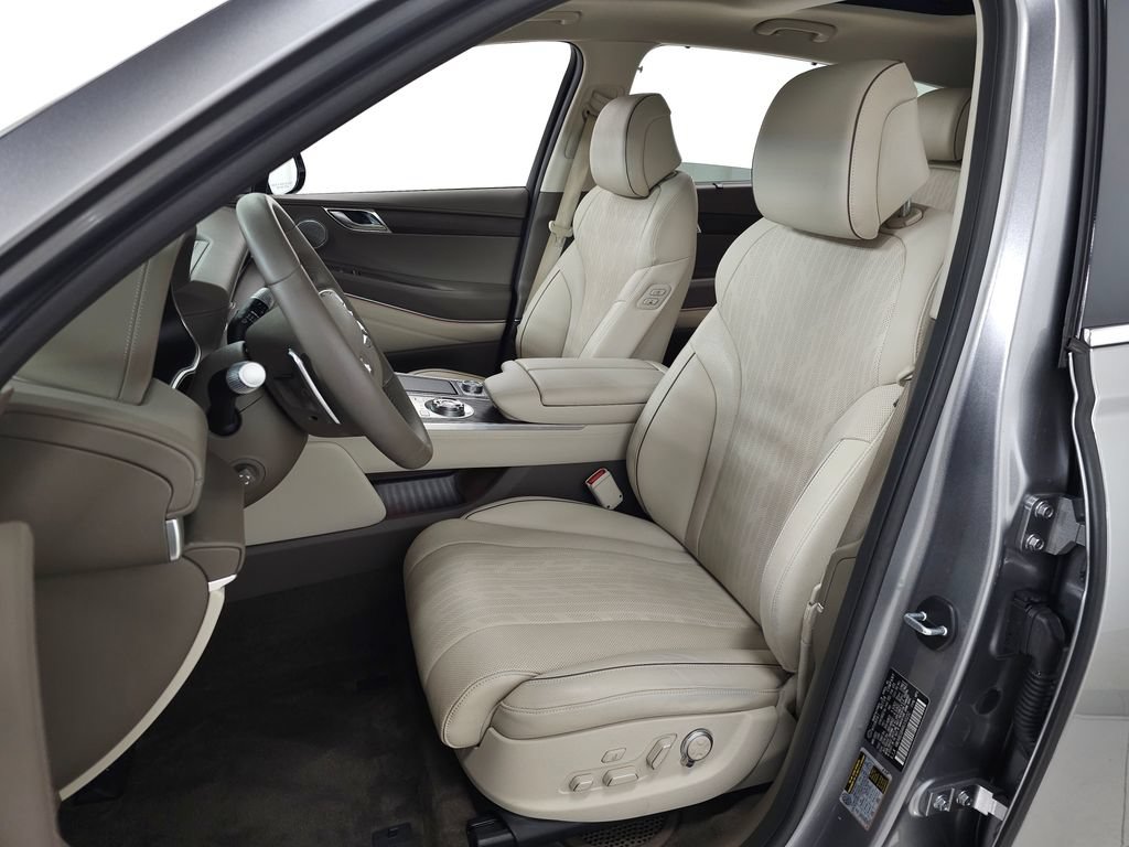 Used 2024 Genesis GV80 2.5T w/ Prestige Package AWD/4WD image 19