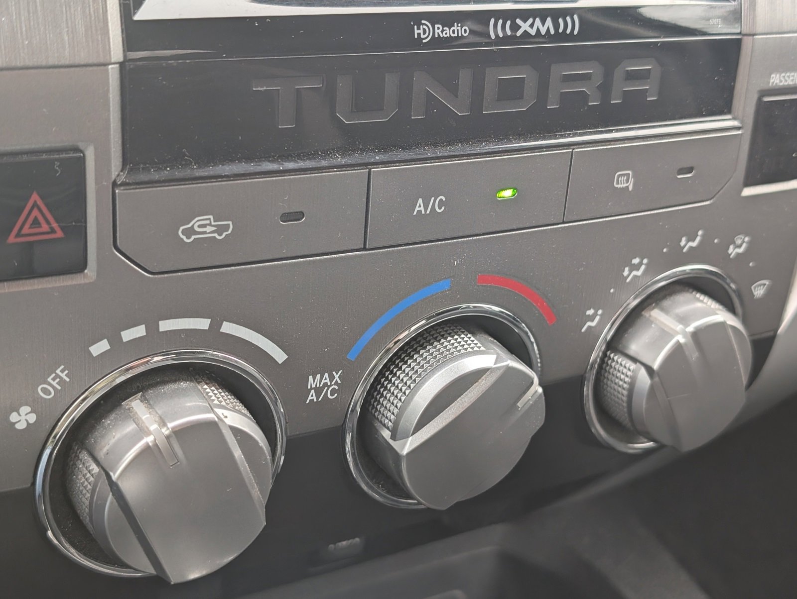 Used 2014 Toyota Tundra SR5 image 13