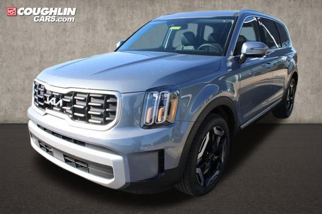 New 2025 Kia Telluride S image 6