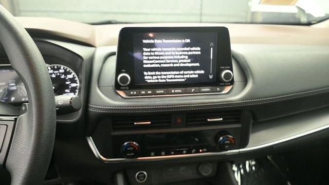 Used 2023 Nissan Rogue SV AWD/4WD image 19