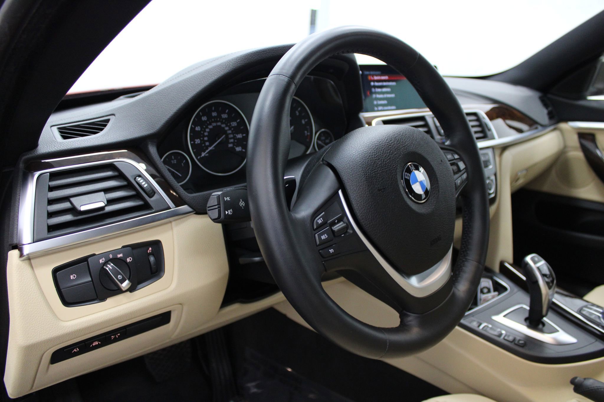 Used 2019 BMW 430i Gran Coupe w/ Executive Package RWD image 13