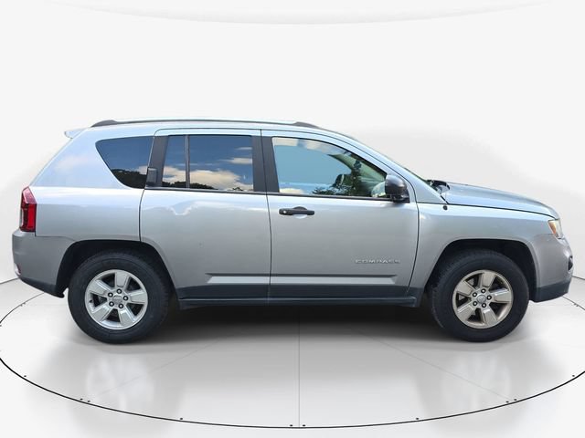 Used 2014 Jeep Compass Sport FWD image 5