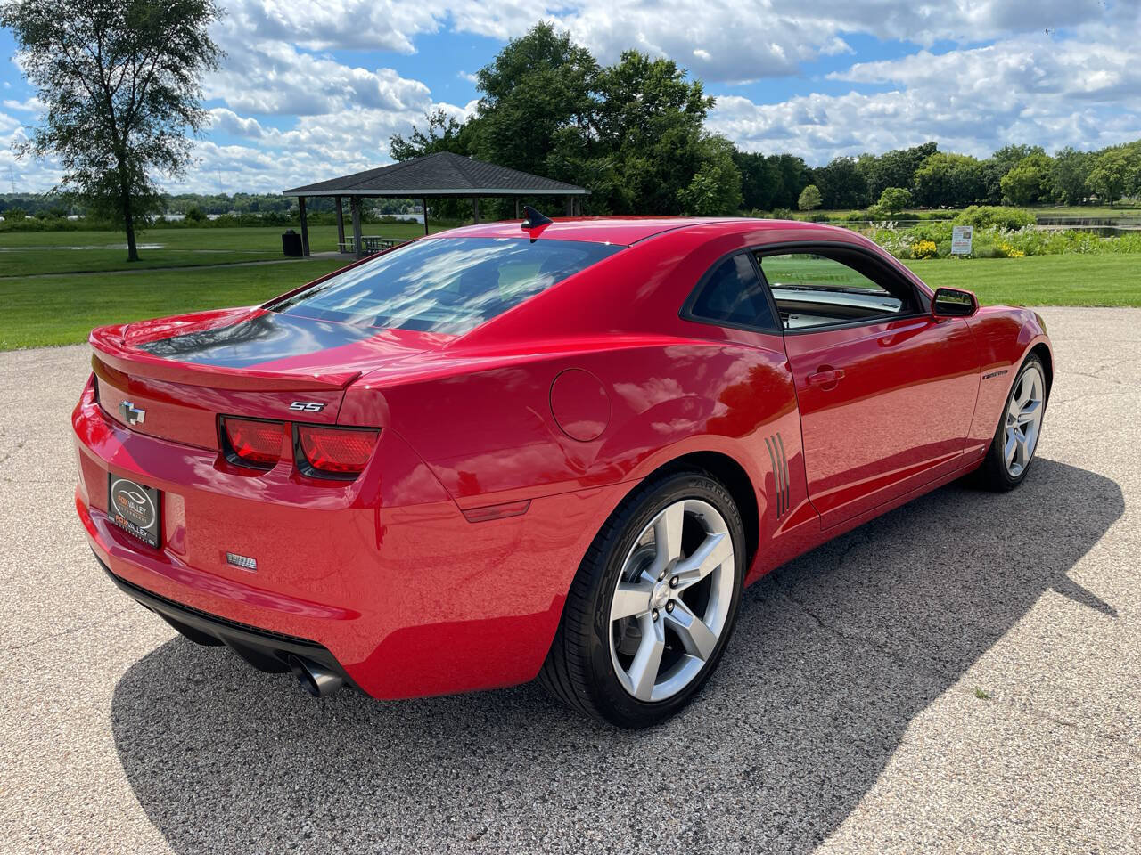 Used 2010 Chevrolet Camaro SS w/ LPO, Ground Effects Package RWD image 59