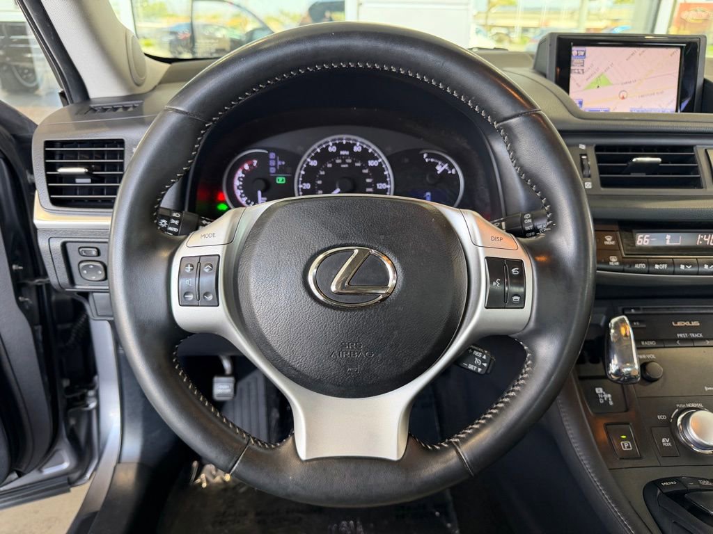 Used 2013 Lexus CT 200h w/ Premium Pkg w/Navigation FWD image 24