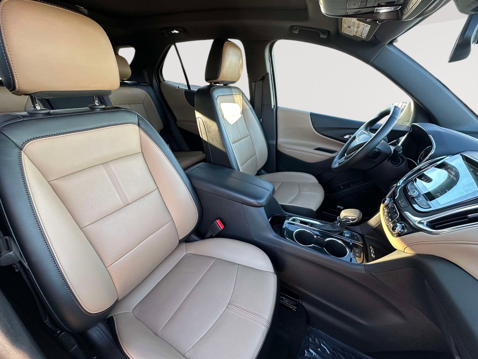 Certified 2024 Chevrolet Equinox Premier image 29