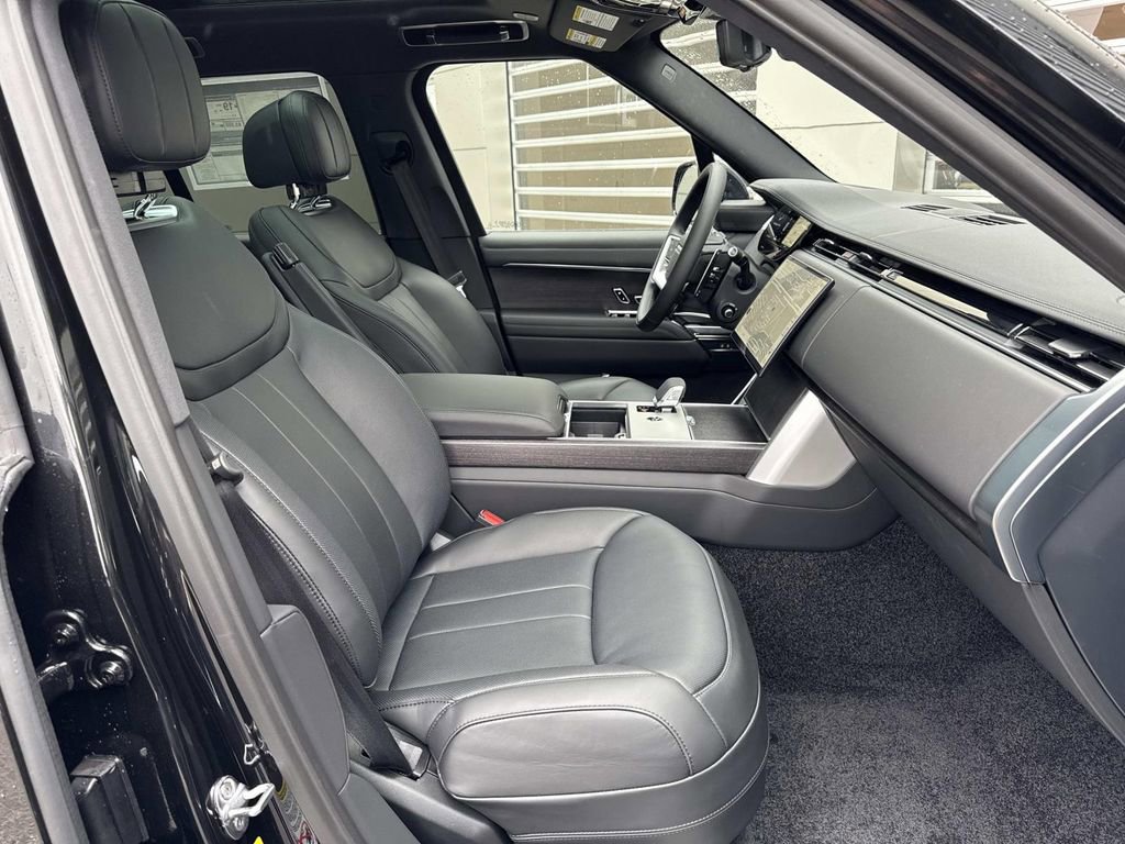 New 2026 Land Rover Range Rover SE AWD/4WD image 10