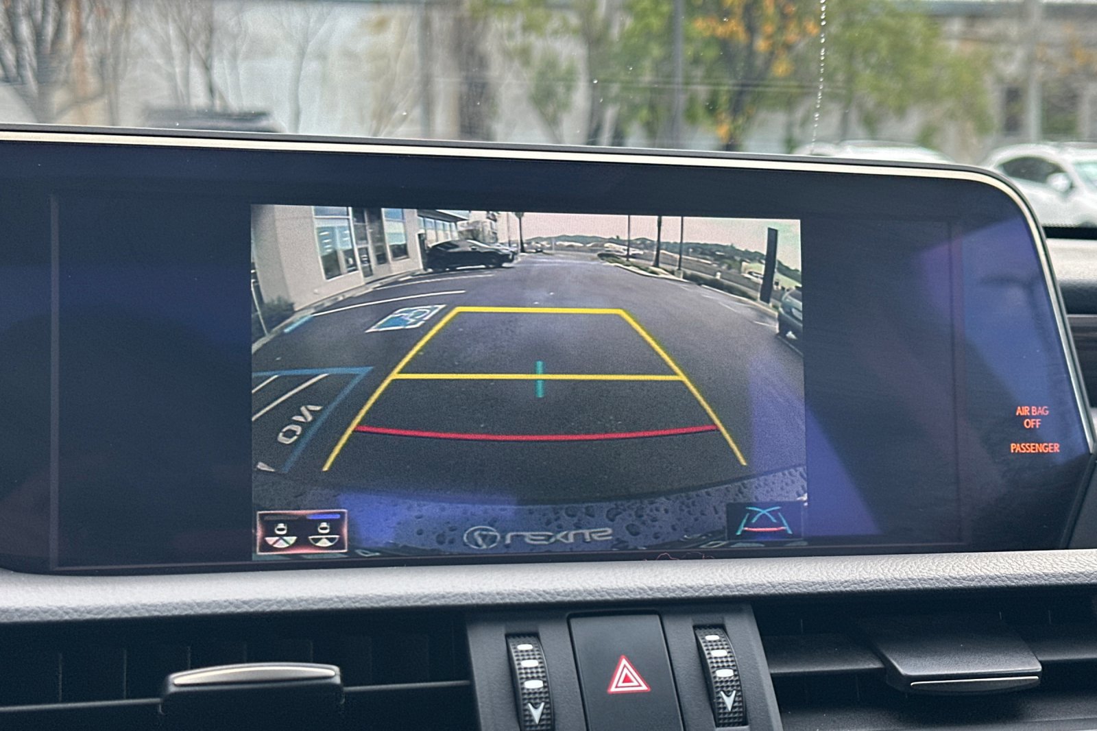 Used 2019 Lexus ES 350 image 25