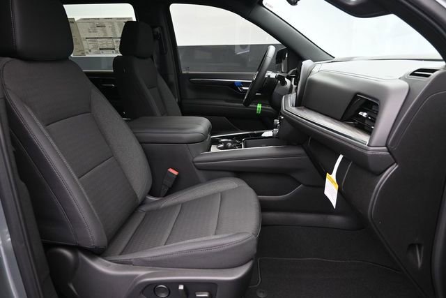 New 2026 Chevrolet Tahoe LS w/ LS Custom Edition AWD/4WD image 37
