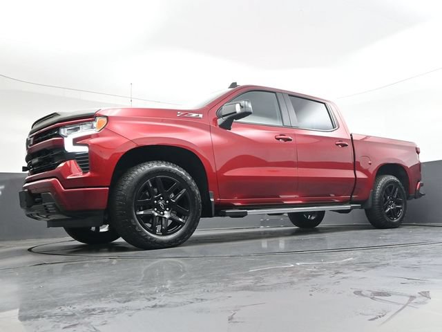 Used 2025 Chevrolet Silverado 1500 RST AWD/4WD image 38