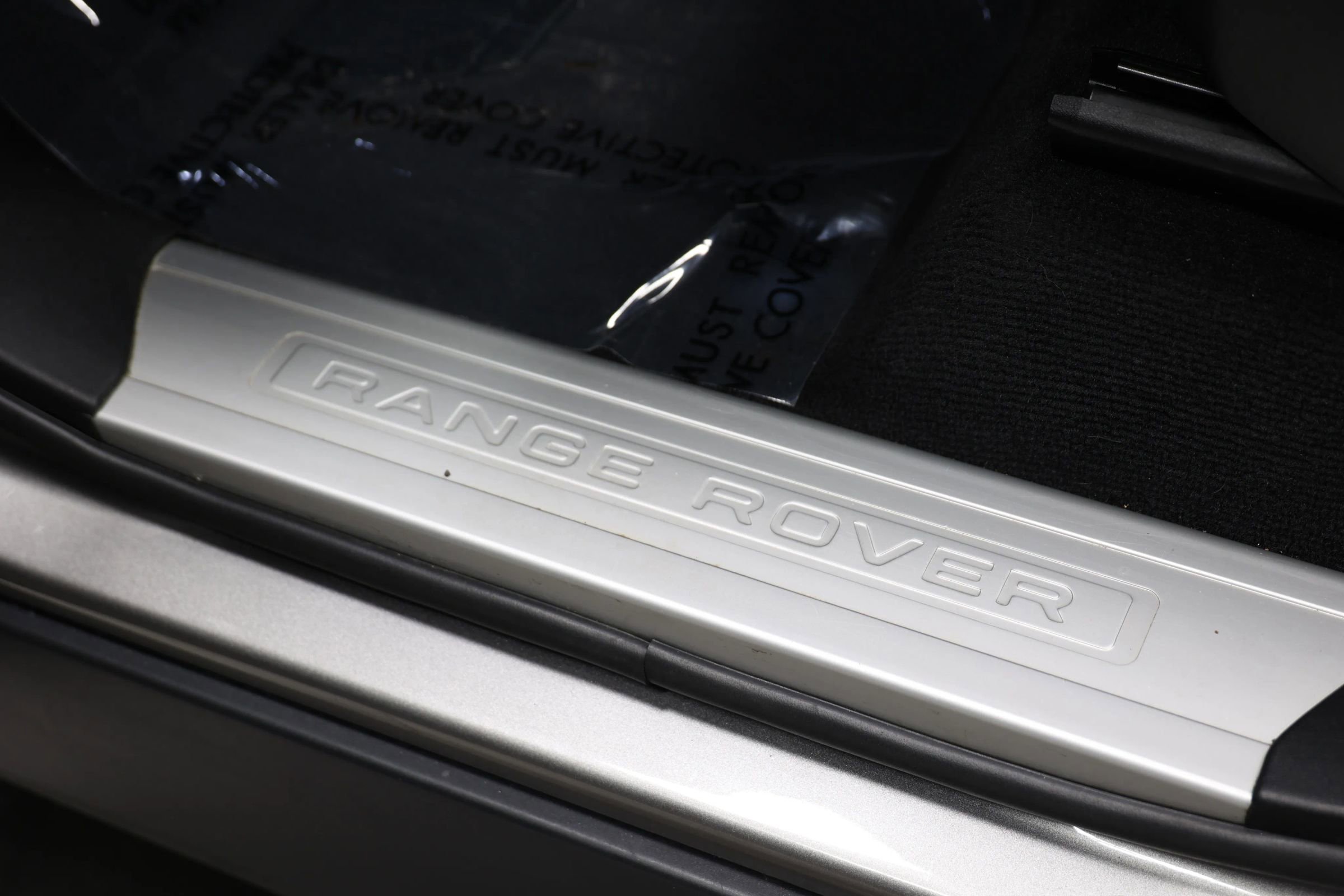 Used 2020 Land Rover Range Rover Sport SVR image 14