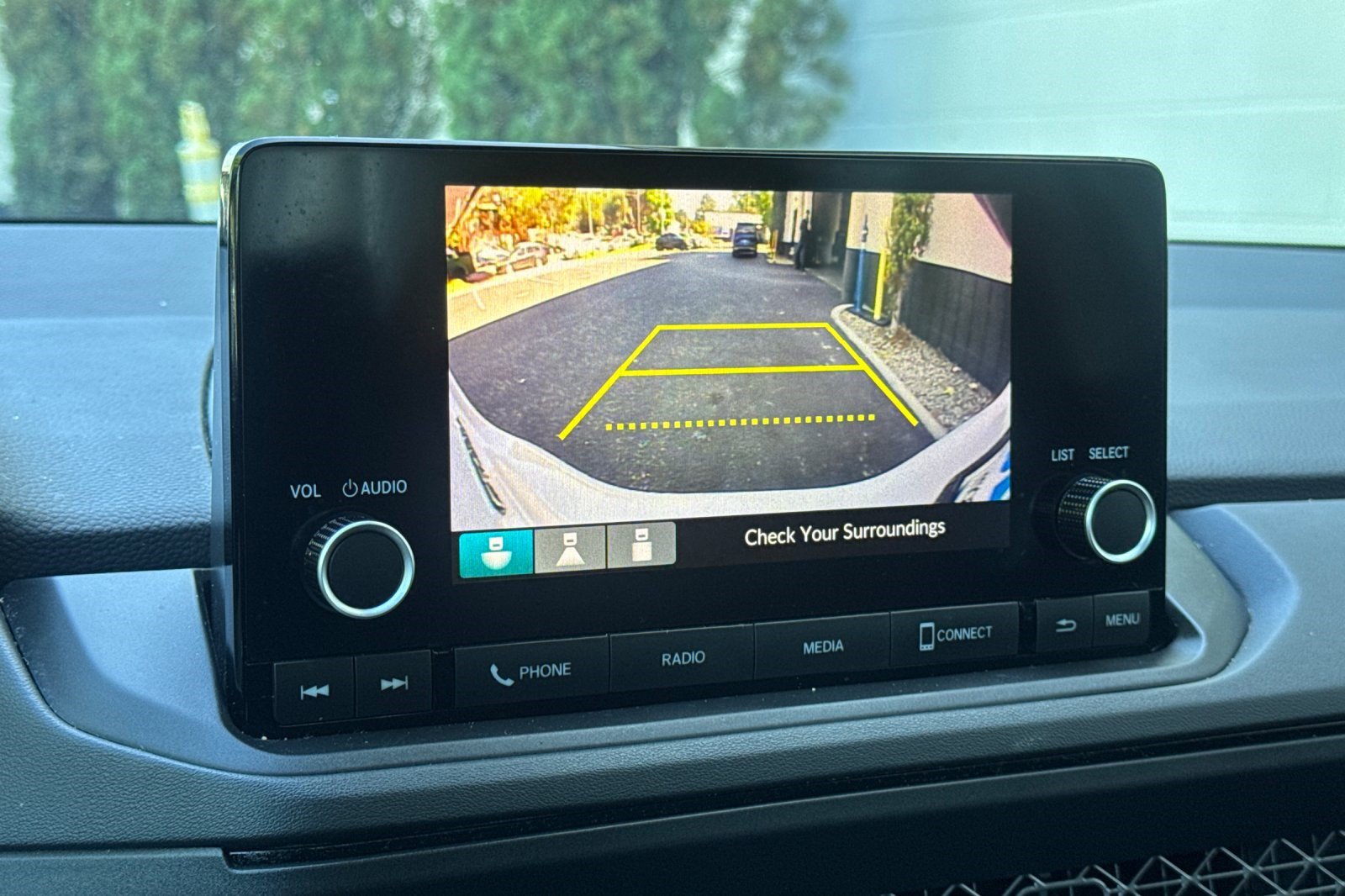 Used 2023 Honda Accord LX image 18