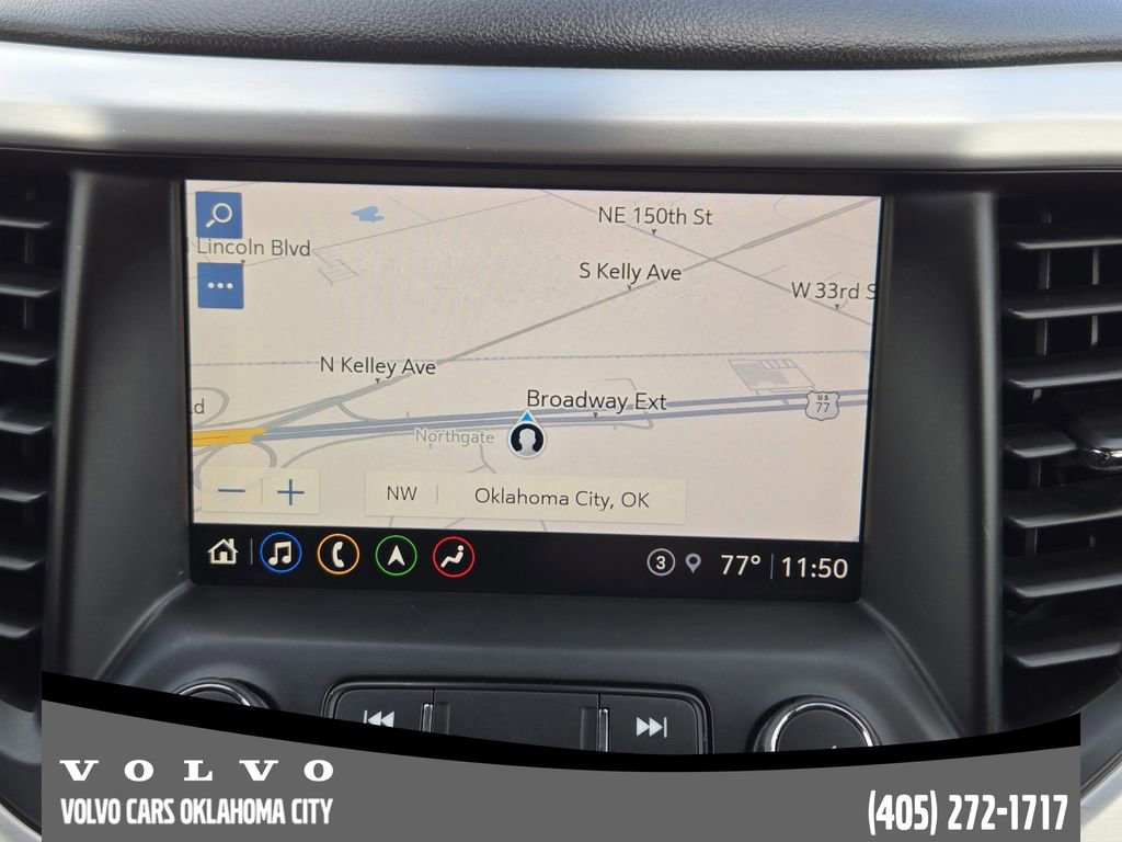 Used 2021 GMC Acadia SLT FWD image 16