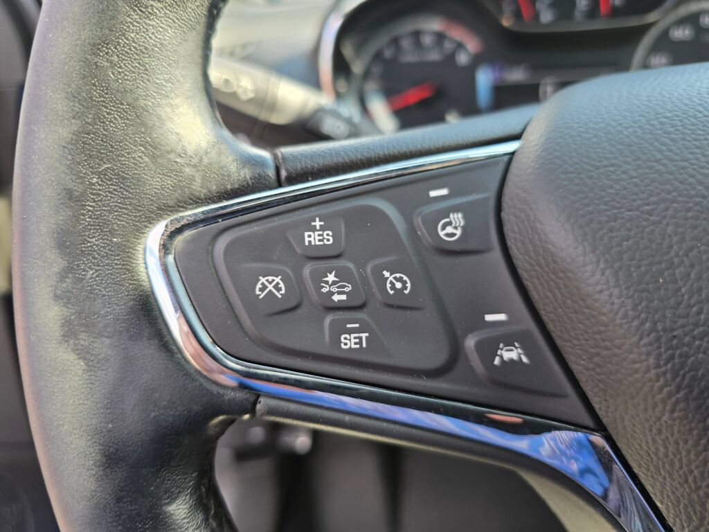 Used 2017 Chevrolet Cruze Premier FWD image 29