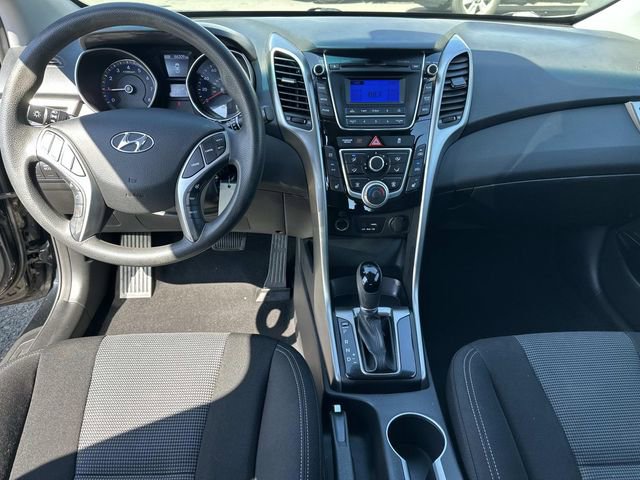 Used 2016 Hyundai Elantra GT FWD image 20