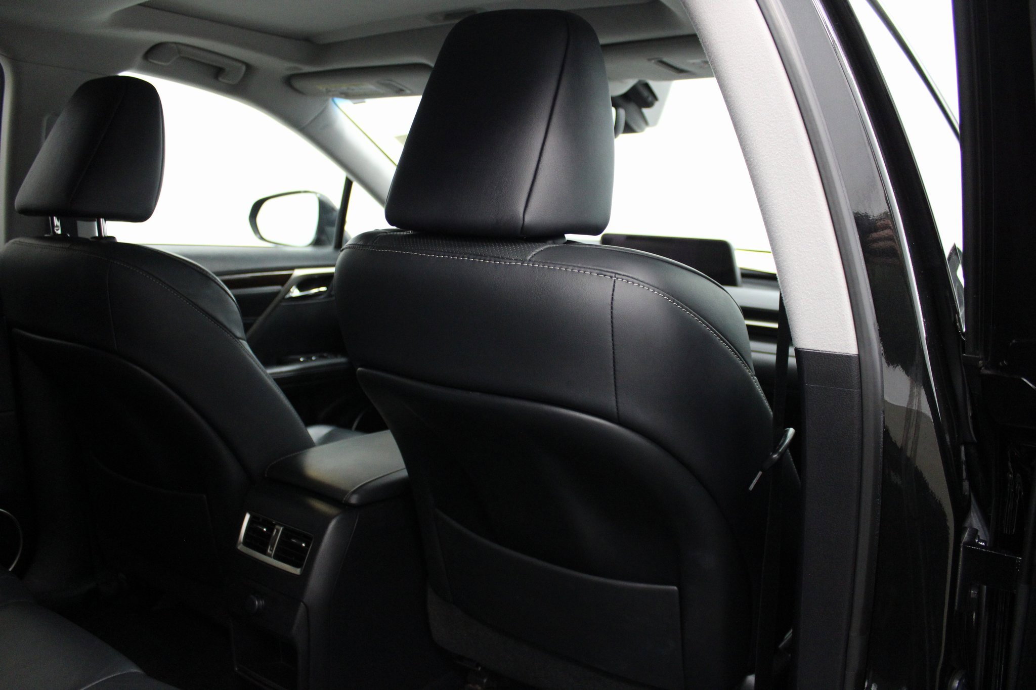 Used 2019 Lexus RX 450h AWD image 27