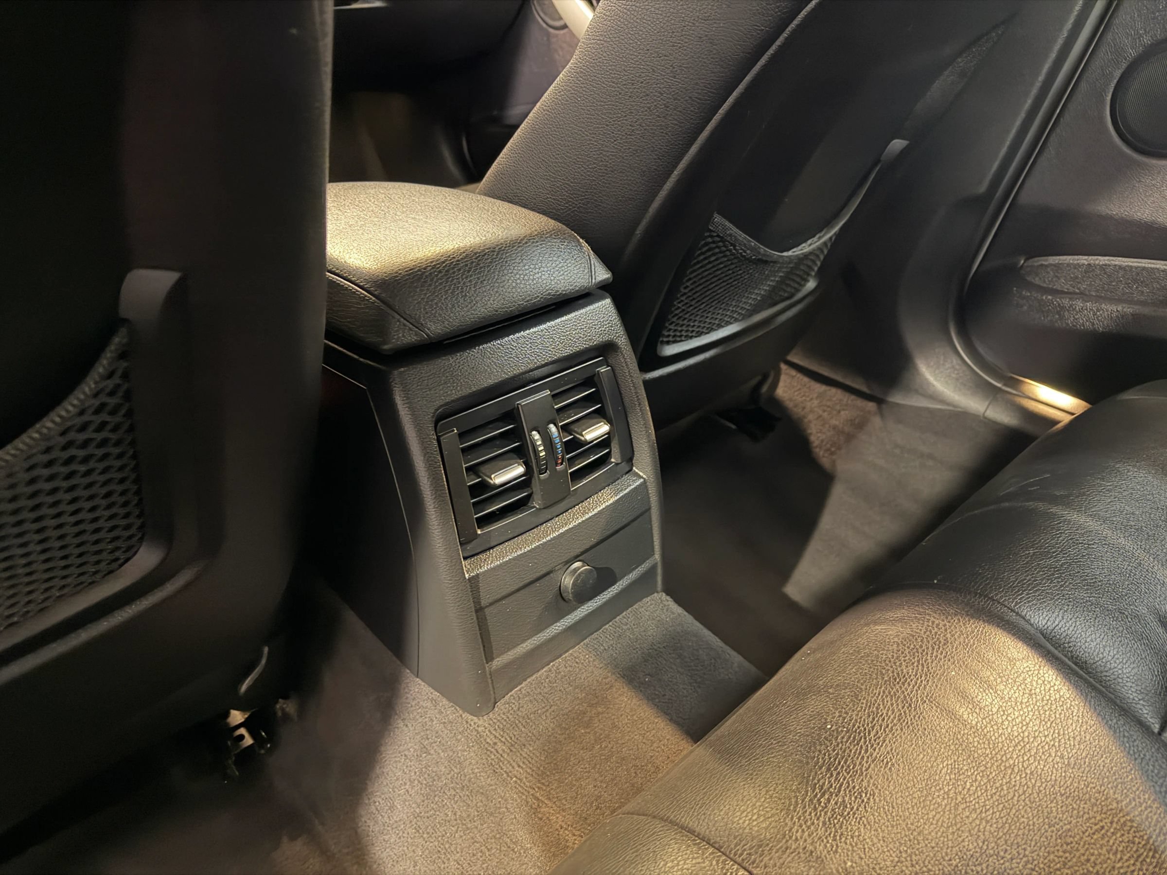 Used 2012 BMW 328i Sedan RWD image 24