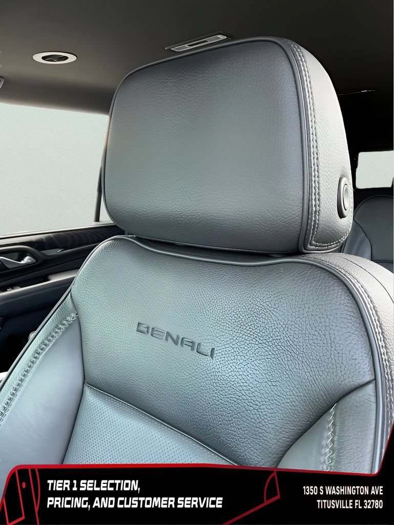 Used 2024 GMC Yukon XL Denali RWD image 19