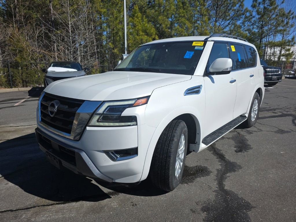 Used 2023 Nissan Armada SV image 7