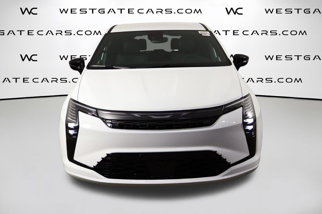 New 2027 Chrysler Pacifica Select FWD video 2