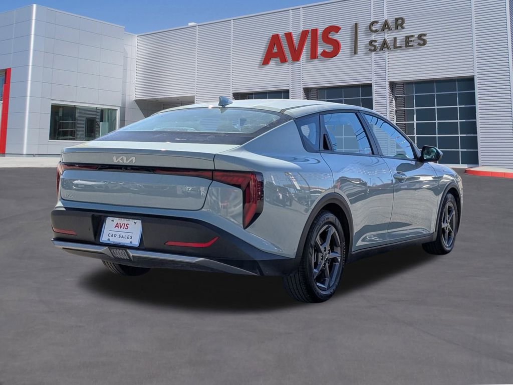 Used 2025 Kia K4 LXS image 6
