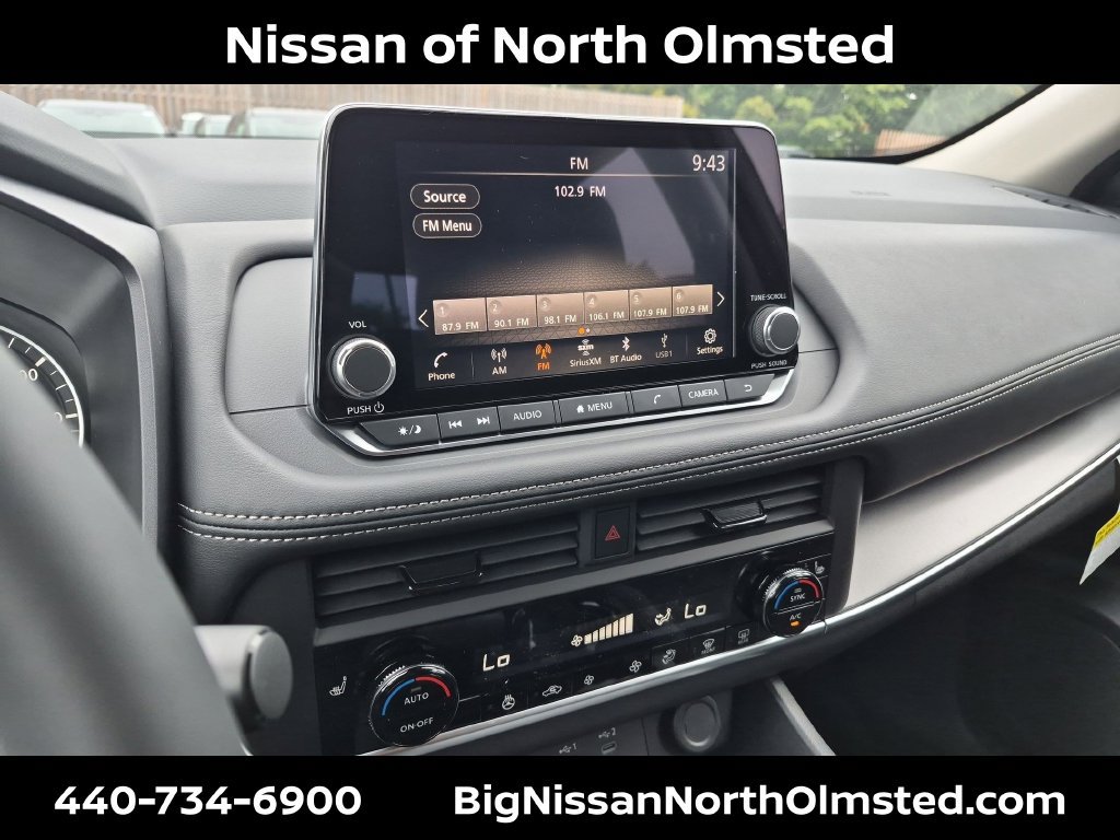 New 2026 Nissan Rogue Dark Armor AWD/4WD image 15