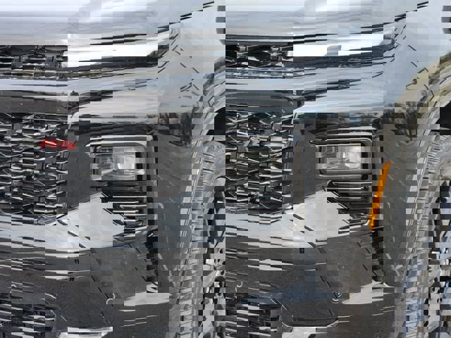 Used 2025 Chevrolet Traverse RS image 10