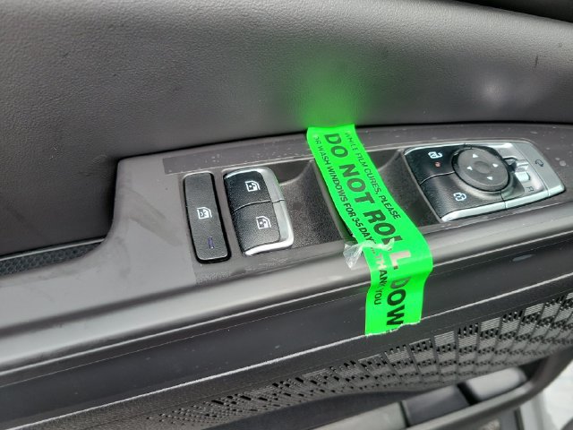 New 2027 Kia Carnival SX w/ Dark Edition Package FWD image 29