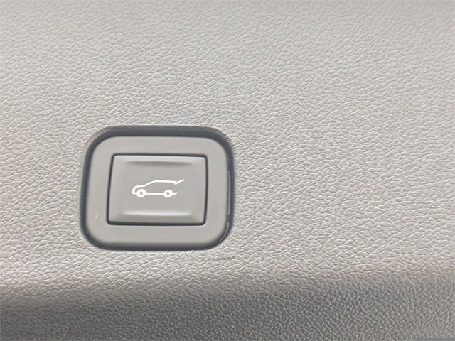 Used 2025 Buick Enclave Sport Touring w/ Power Package image 15