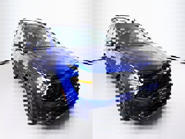 Used 2025 Kia Sportage X-Line image 3