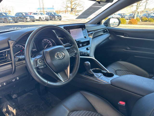Used 2024 Toyota Camry SE FWD image 11