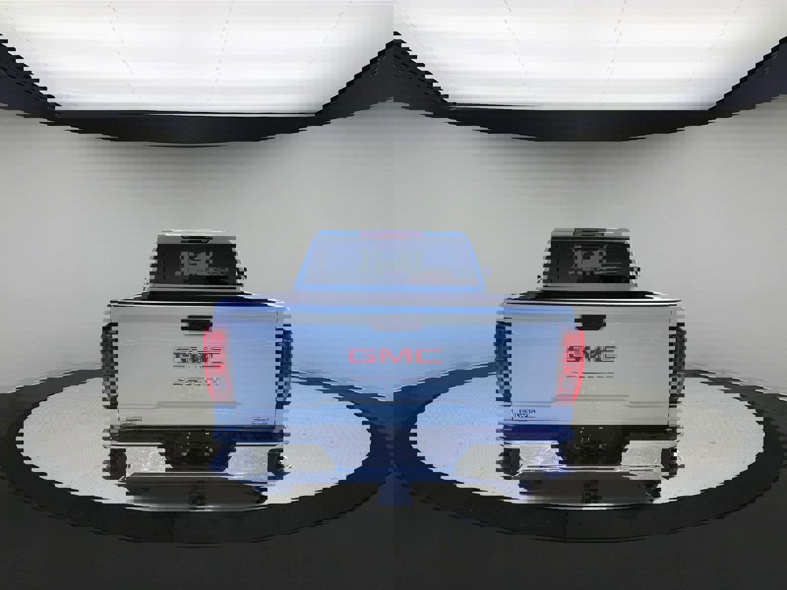 Used 2025 GMC Sierra 2500 SLE w/ SLE Value Package; image 7