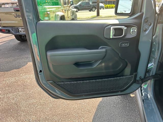 New 2025 Jeep Wrangler Willys image 10