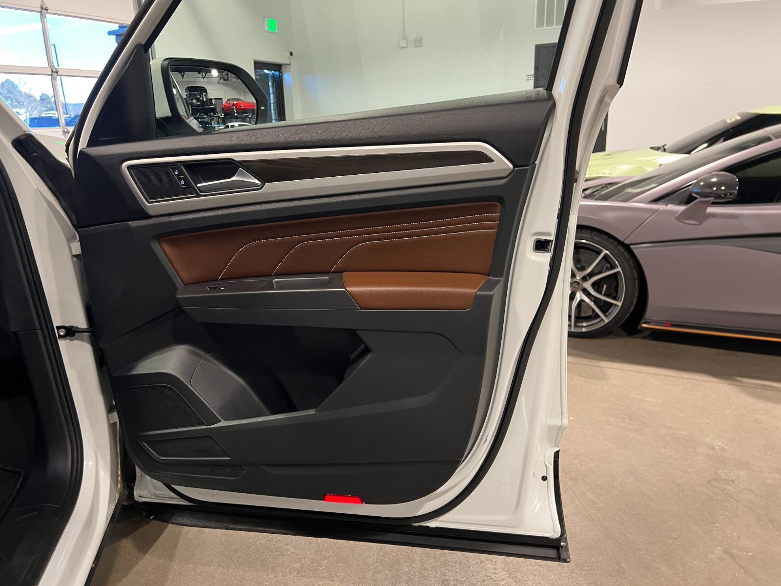 Used 2022 Volkswagen Atlas SE w/ Panoramic Sunroof Package image 39