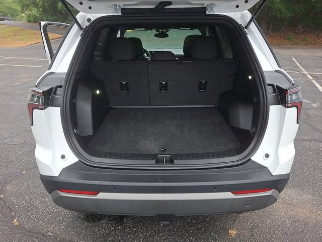 Used 2025 Chevrolet Equinox LT AWD/4WD image 29