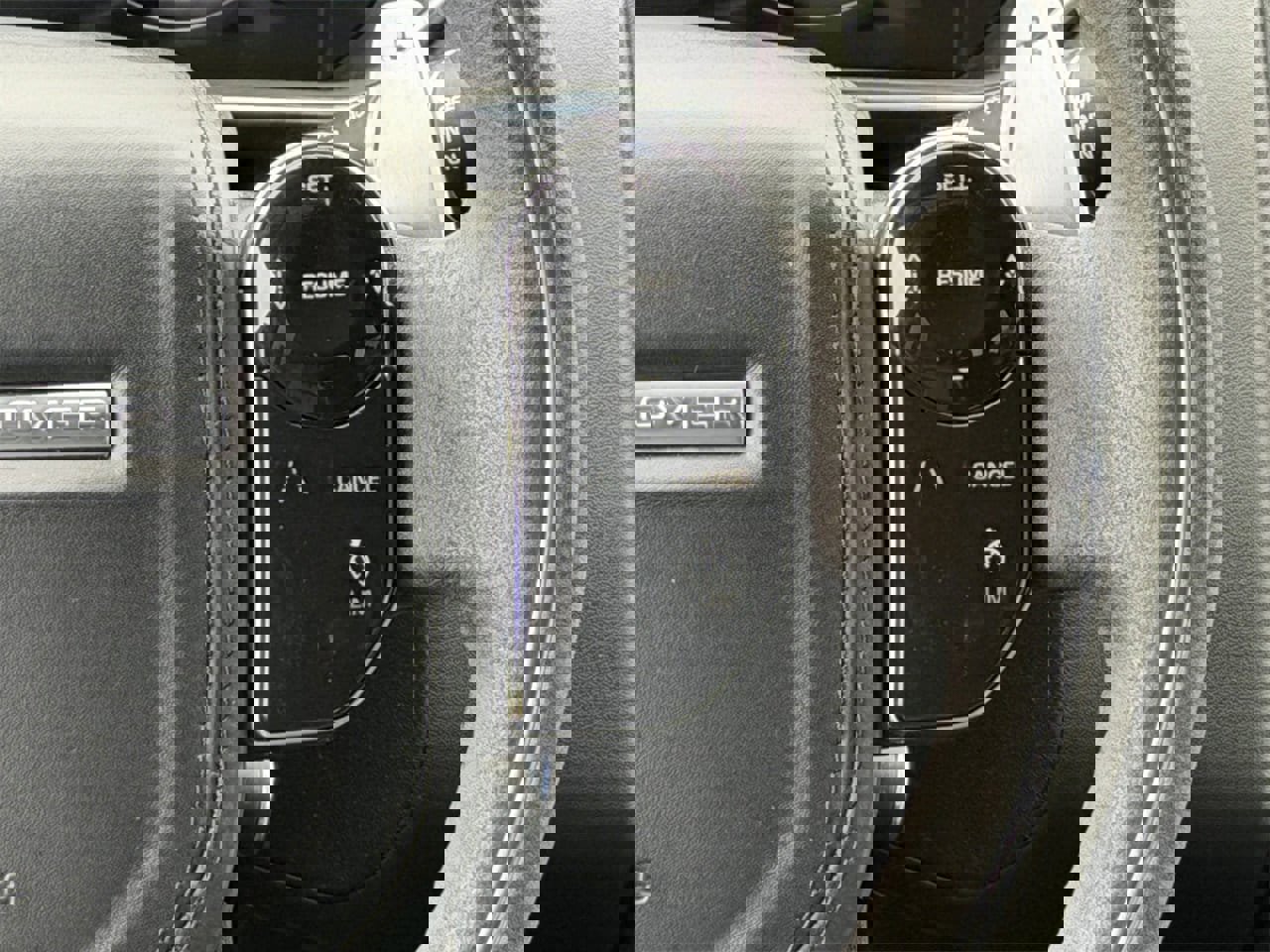 Used 2021 Land Rover Range Rover Sport HST image 15