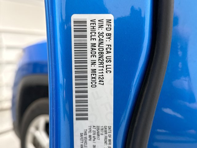 Used 2024 Jeep Compass Latitude AWD/4WD image 21