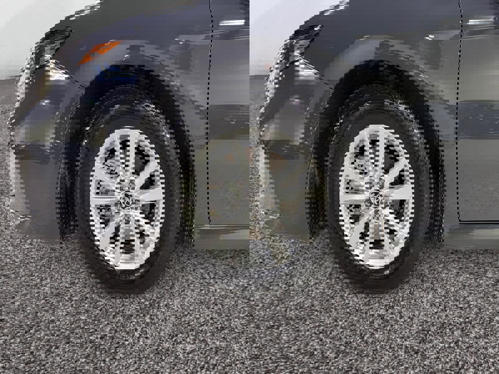 Used 2025 Toyota Camry LE image 23