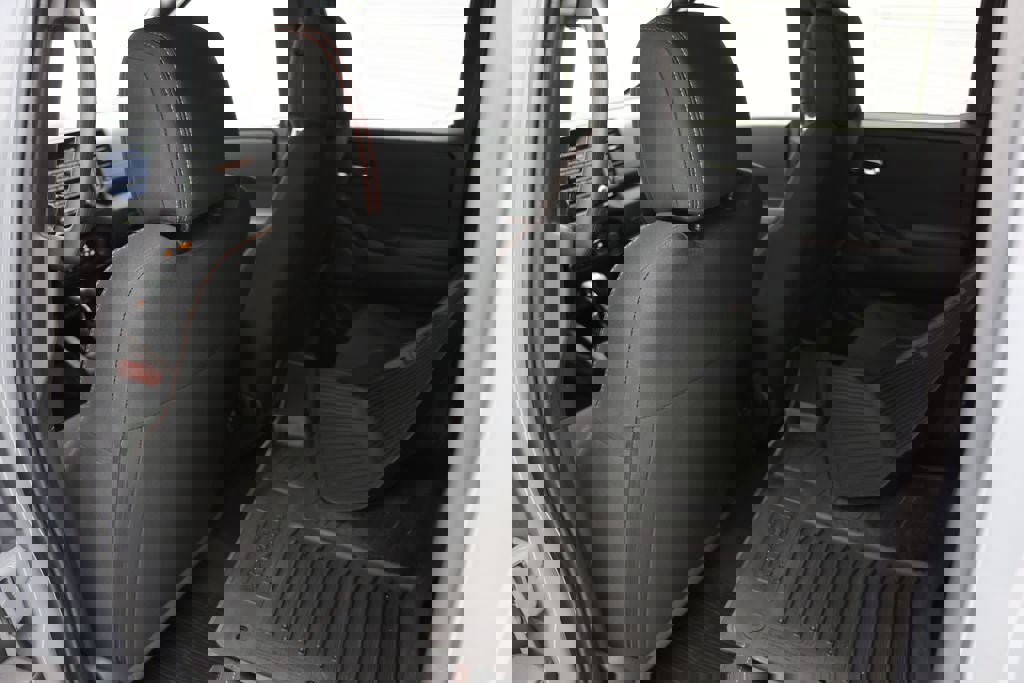 Used 2023 Nissan Frontier PRO-4X w/ Pro Convenience Package image 15