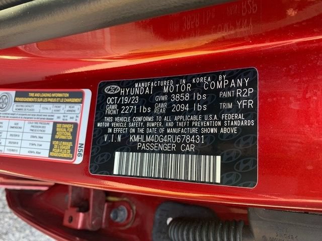 Certified 2024 Hyundai Elantra SEL FWD image 30