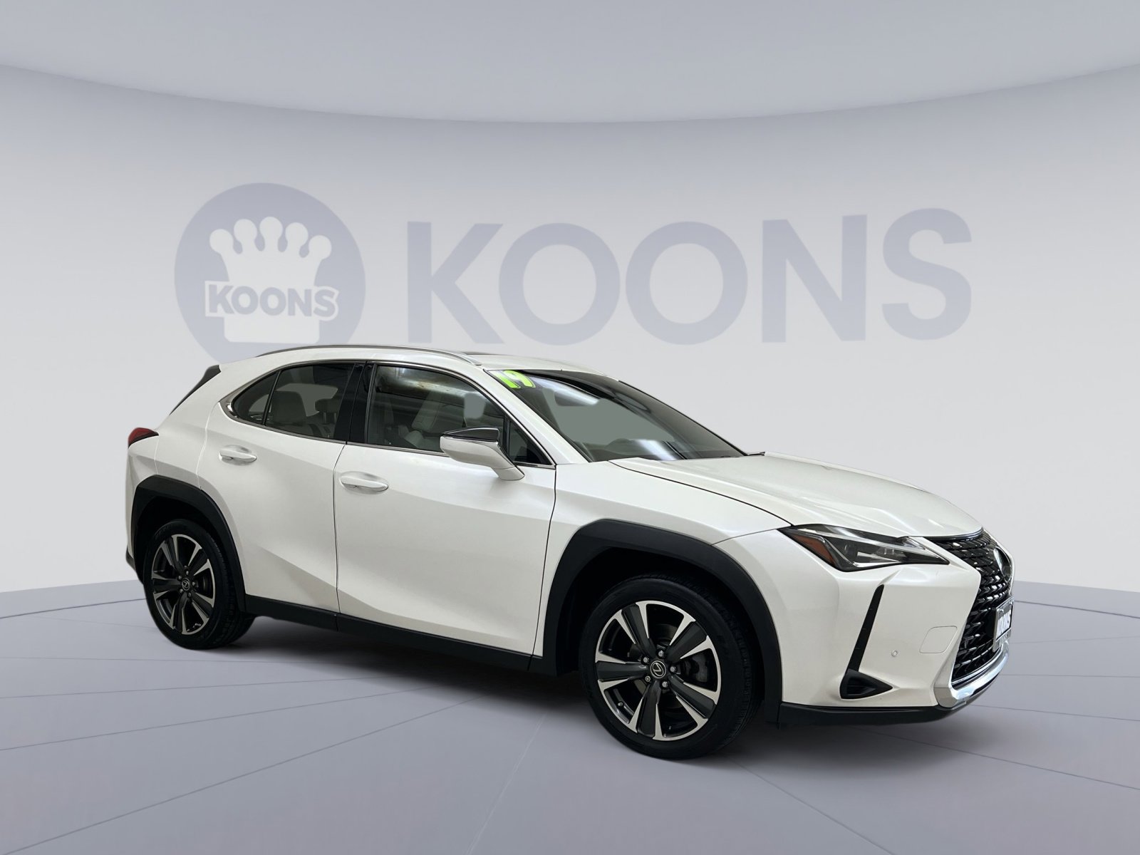 Used 2019 Lexus UX 200 image 7