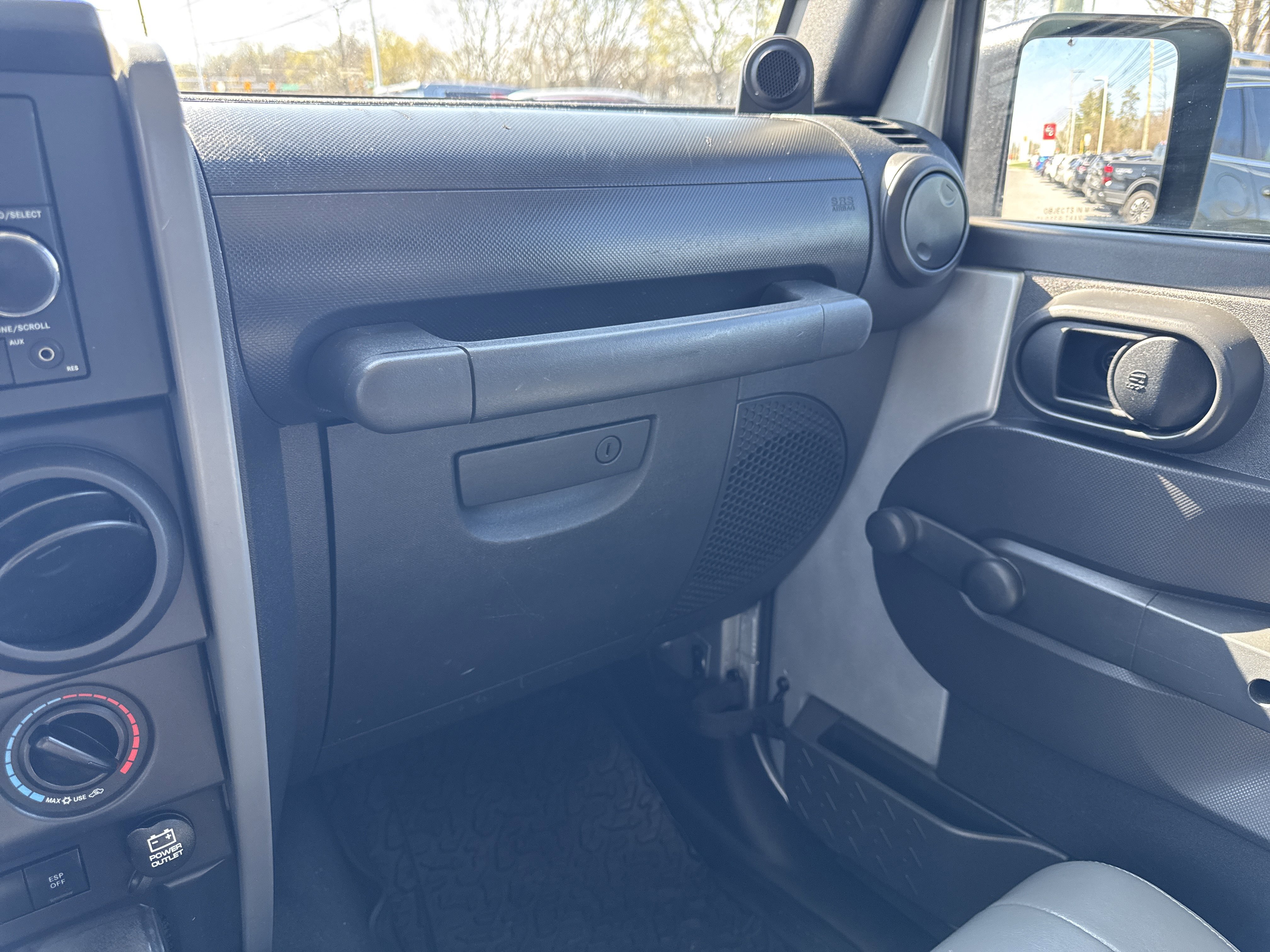 Used 2009 Jeep Wrangler X image 7