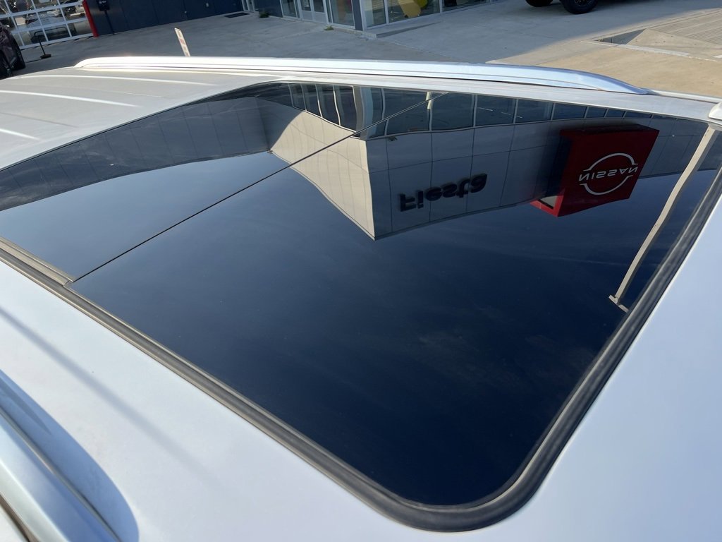 Used 2024 GMC Yukon XL Denali Ultimate image 7