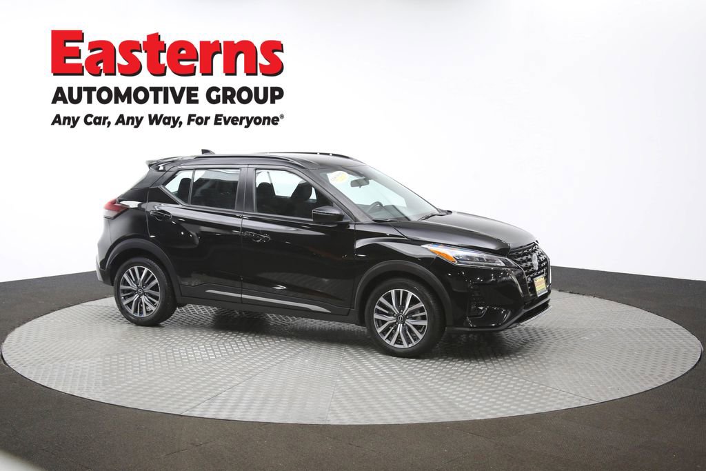 Used 2024 Nissan Kicks SR image 47