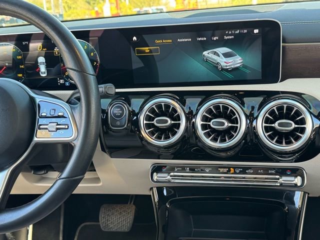 Used 2020 Mercedes-Benz CLA 250 image 17