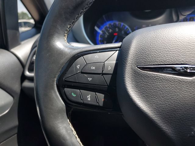 Certified 2020 Chrysler Pacifica Touring-L w/ S Appearance Package FWD image 24