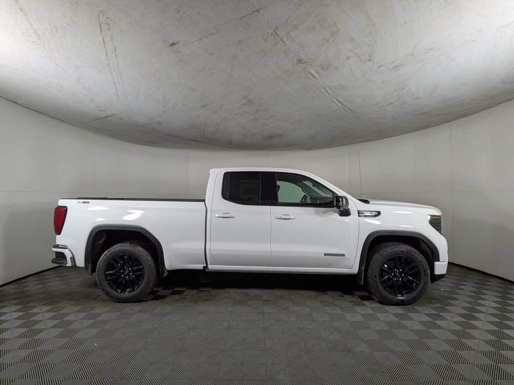 Used 2026 GMC Sierra 1500 Elevation AWD/4WD image 6